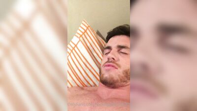 Santiago Elissalt solo gay video (54)