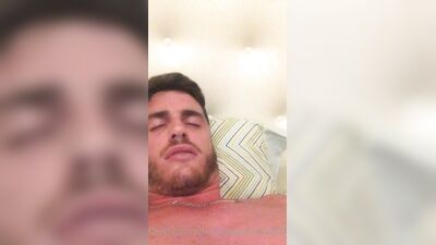 Santiago Elissalt solo gay video (87)