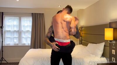 OnlyFans - Papi Kocic and Craig Marks - Bedroom - gay porn video