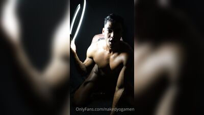 Darkroom - NakedYogaMen Big Roger