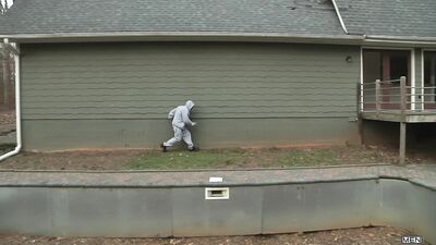 Breaking And Entering - Leon Knight  Phat Daddy 1080p