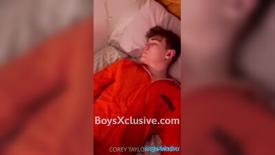 Benji Jacobs tops Corey Taylor - gay porn