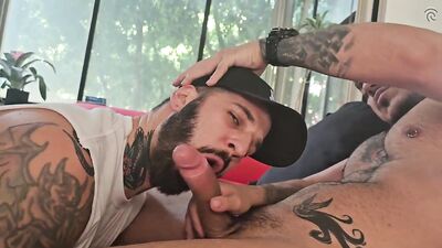 Sucking Lyonards Big Dick - gay porn