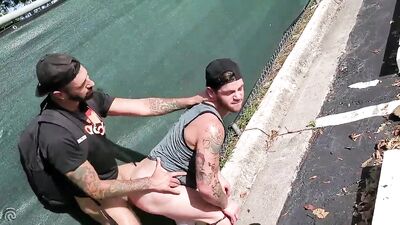 Outdoor Fuck in Florida - gay porn