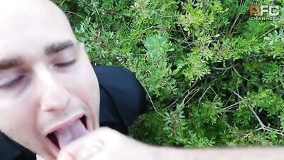 Outdoor fun with Eros In Love and NoEsUnaCuentaB - gay porn