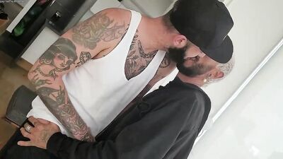 Sucking Galo S Big Cock - gay porn