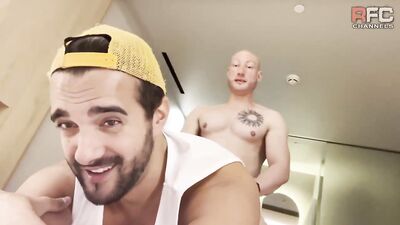 DeepThroatXXXXL - Liam Branagh stretches my hole - gay porn