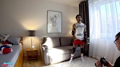 BentleyRace - Spanish hottie Alexander stripped down to his skater pads