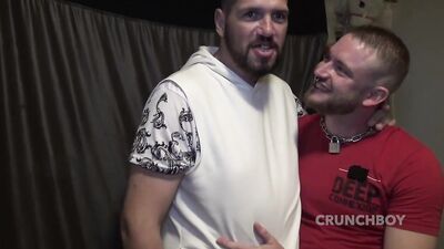 Vlad Winter & Bear XXL Delyon - The submissive Vlad Winter well fucked by Bear XXL