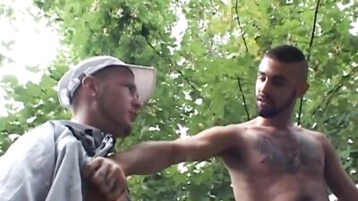YoungBastards - Ivan Rueda and Jordan R  Jackson - Sneaker Top Bastard