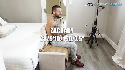Beefcake Zachary came back to fuck me