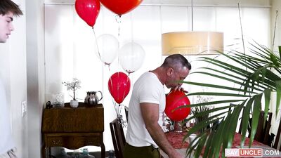Oz Daddy and Oliver Carter - Dick Beats Chocolates For Valentines