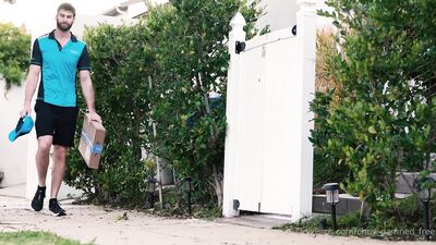 Chris Damned & Chris Salvatore - Delivery Boy Part 1