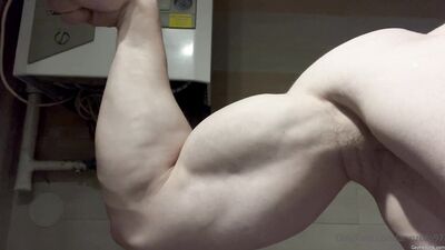 armzbro97 armzbro97 1147