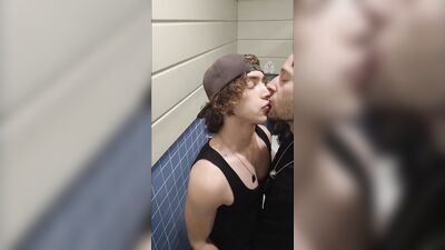 GayNetwork - Zalthy  Eduell Evindur - In the fitting rooms of a shopping mall