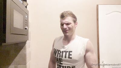 armzbro97 armzbro97 1548
