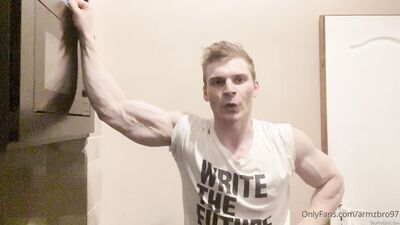 armzbro97 armzbro97 1548