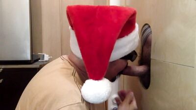 Gloryhole Hookups - Thick Cock Gloryhole Blow Job - gay porn